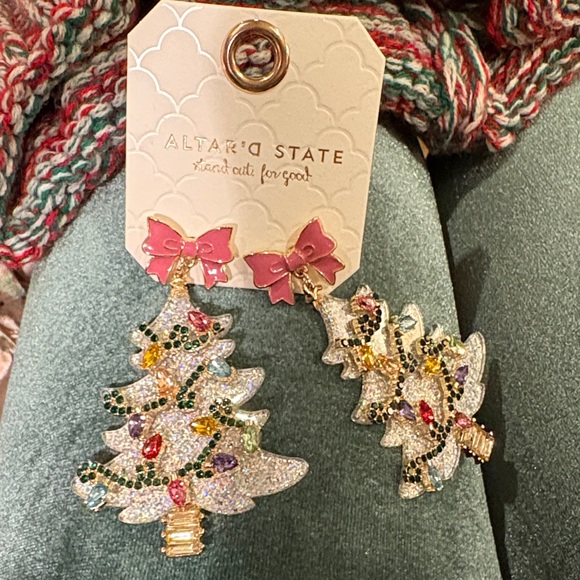 Altar'd State Glitter Christmas Tree Earrings Silver Holiday Party Statement - Picture 10 of 10